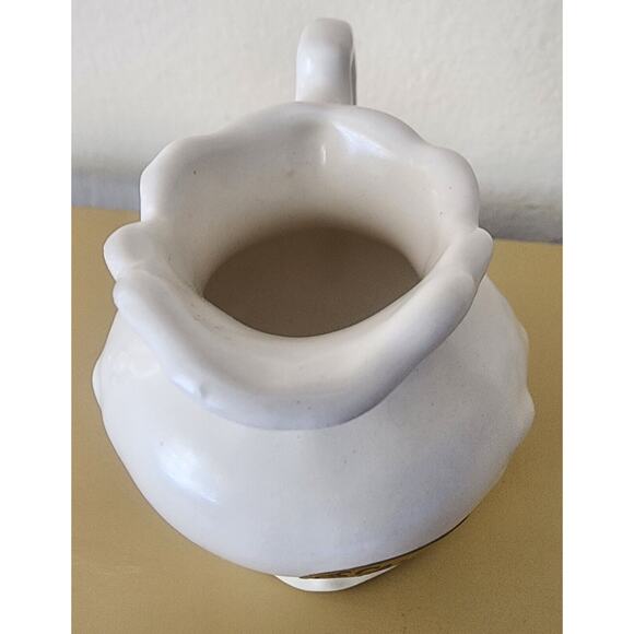 Pretty Camark Deluxe Artware Miniature White Embossed Pitcher Creamer Jug VTG - Picture 2 of 12